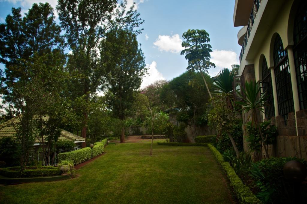 Lavington Hill House Hotel Nairobi Exterior photo